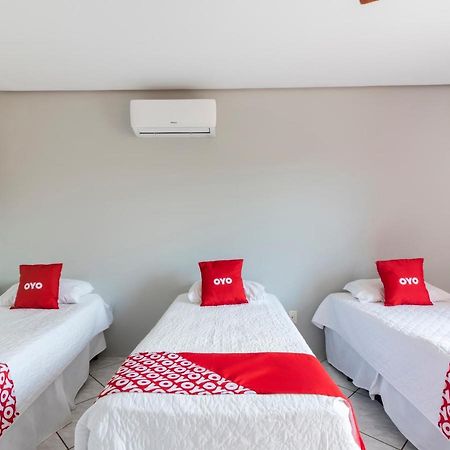 Oyo Portal Torres Hotel Passo de Torres Zewnętrze zdjęcie