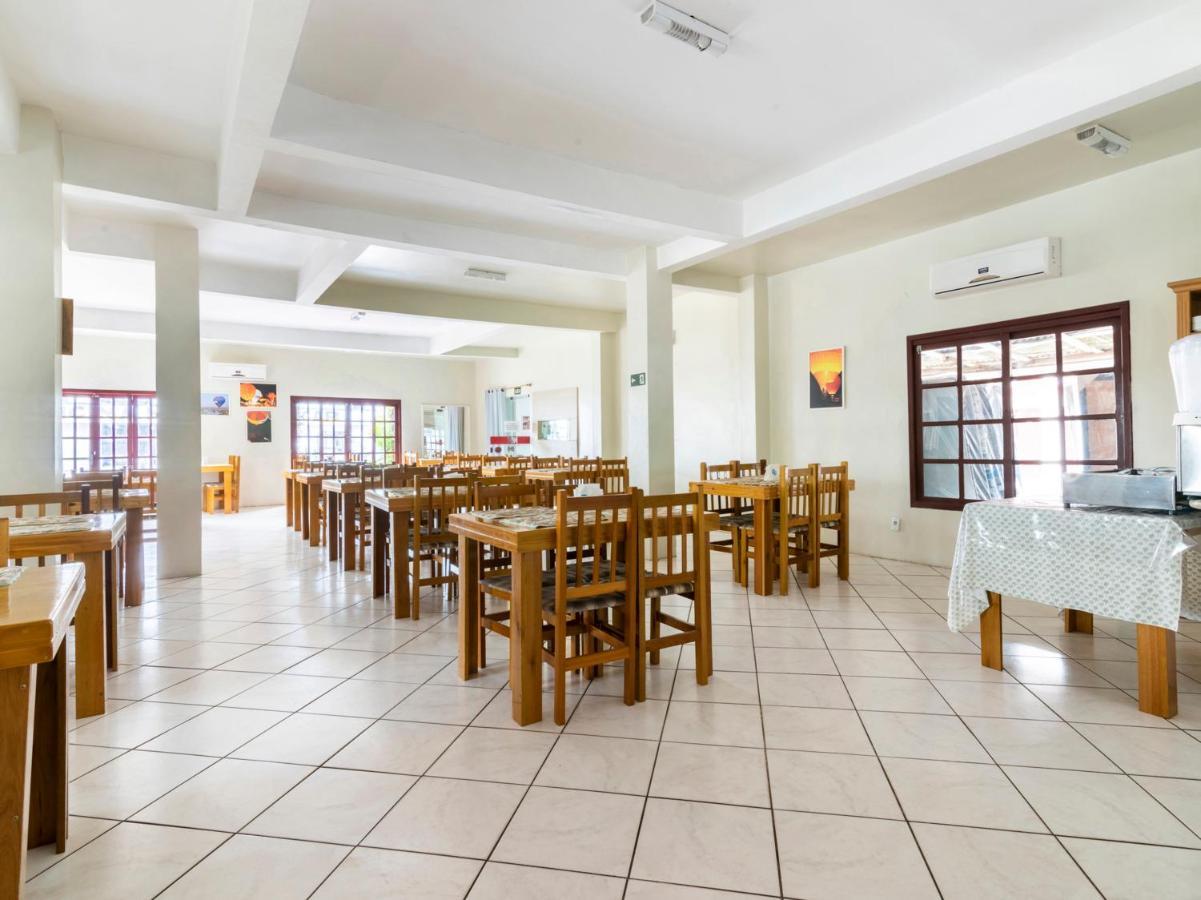 Oyo Portal Torres Hotel Passo de Torres Zewnętrze zdjęcie